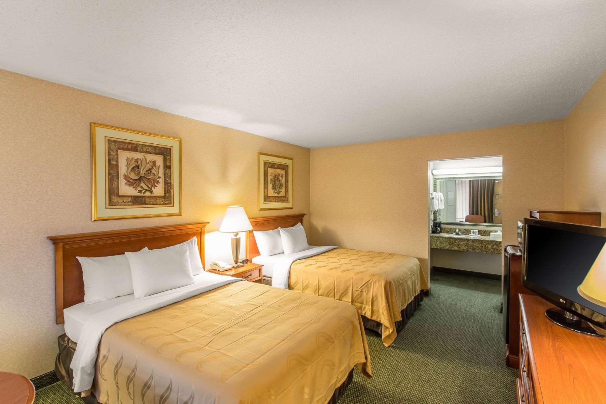 Quality Inn & Suites Mcdonough South I-75 Exterior foto